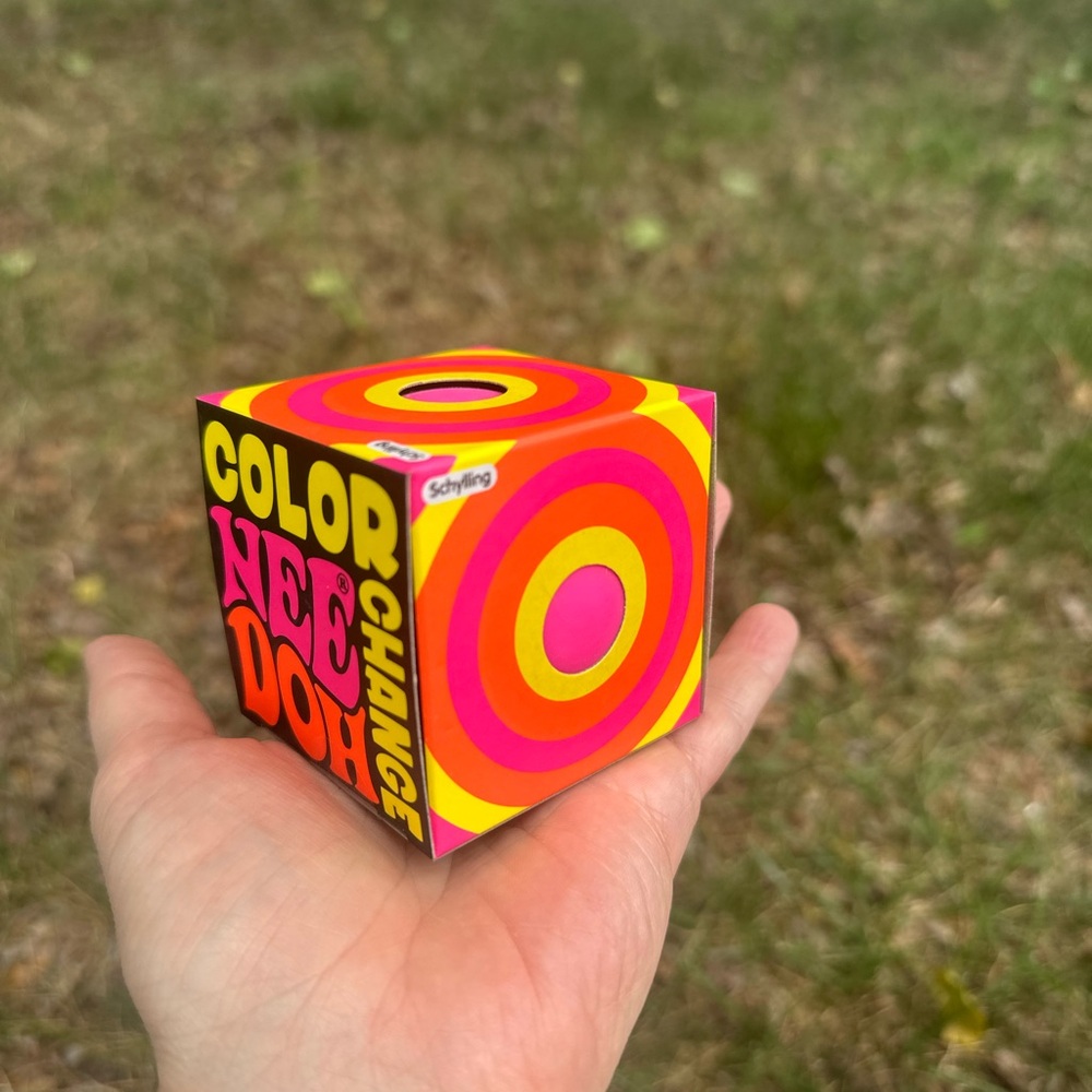 New NeeDoh Color Change Pink Squishy Sensory Squish